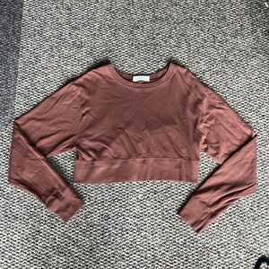 CROPPED DUSTY ORANGE LIGHT SWEATER